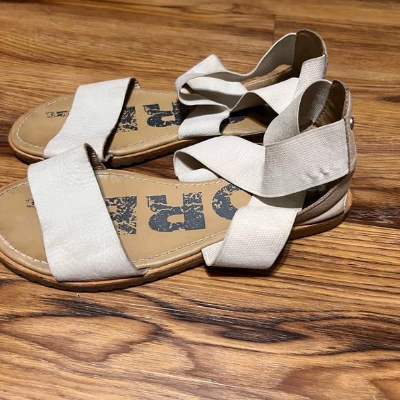 Sorel Shoes - Sorel Ella II Sandals Gray Taupe Womens Slip On Shoes Size 7.5